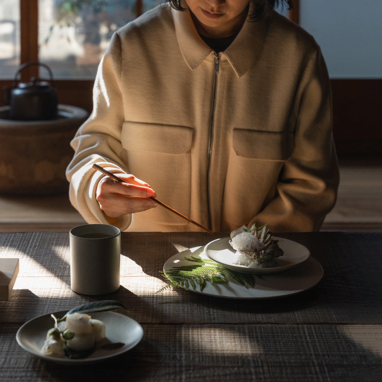 Susudake Square Chopsticks & Holder