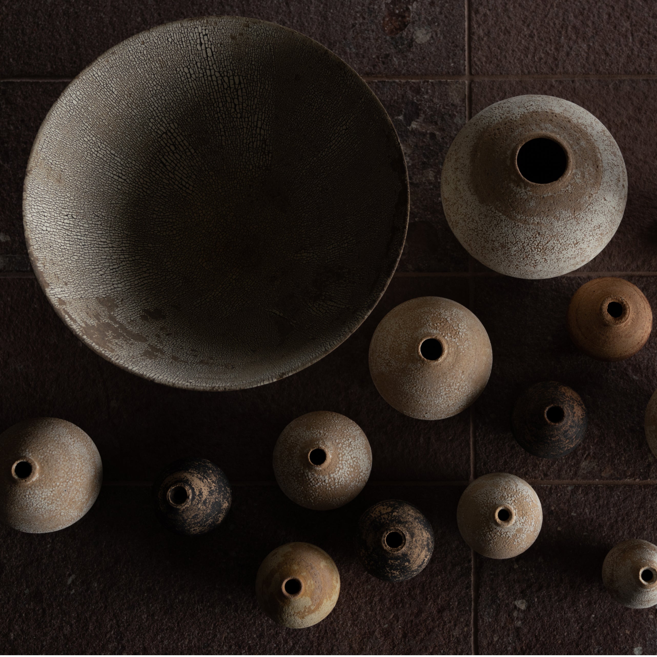 Round vase